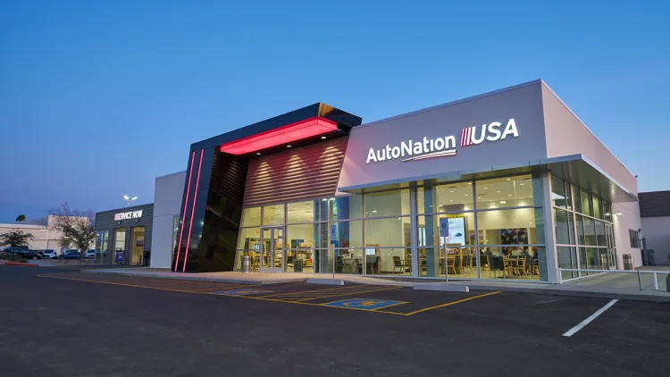 Investment Grade Auto NNN Automstive